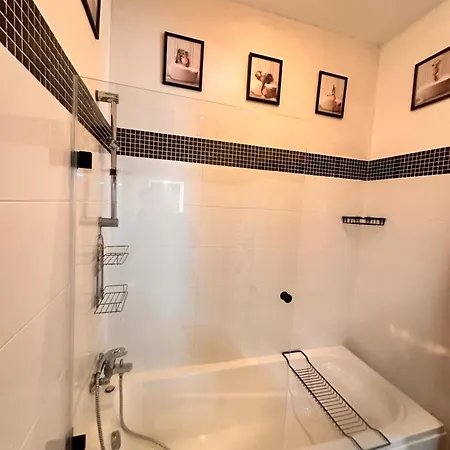 Apartman Pm Services Semiramida *