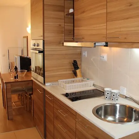 Pm Services Semiramida Daire *