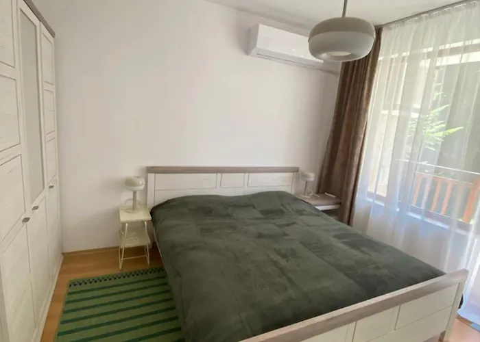 Pm Services Semiramida *