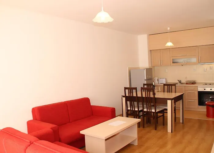 Pm Services Semiramida *